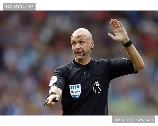 英超裁判委员会下赛季将重点培训裁判对“转换阶段有利条款”的把握